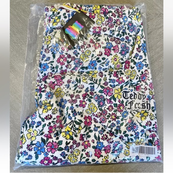 Teddy Fresh NWT Grandma’s Floral Sweatpants Unisex Size 3XL - Picture 2 of 5